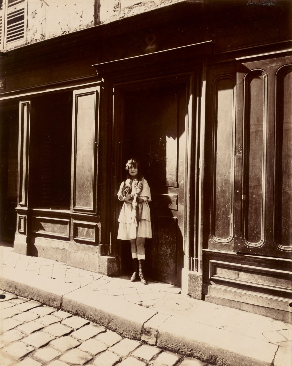 [Versailles, maison close, Petit Place, mars 1921 (bordel, Versailles, Petit Place, mars 1921)] - Eugène Atget