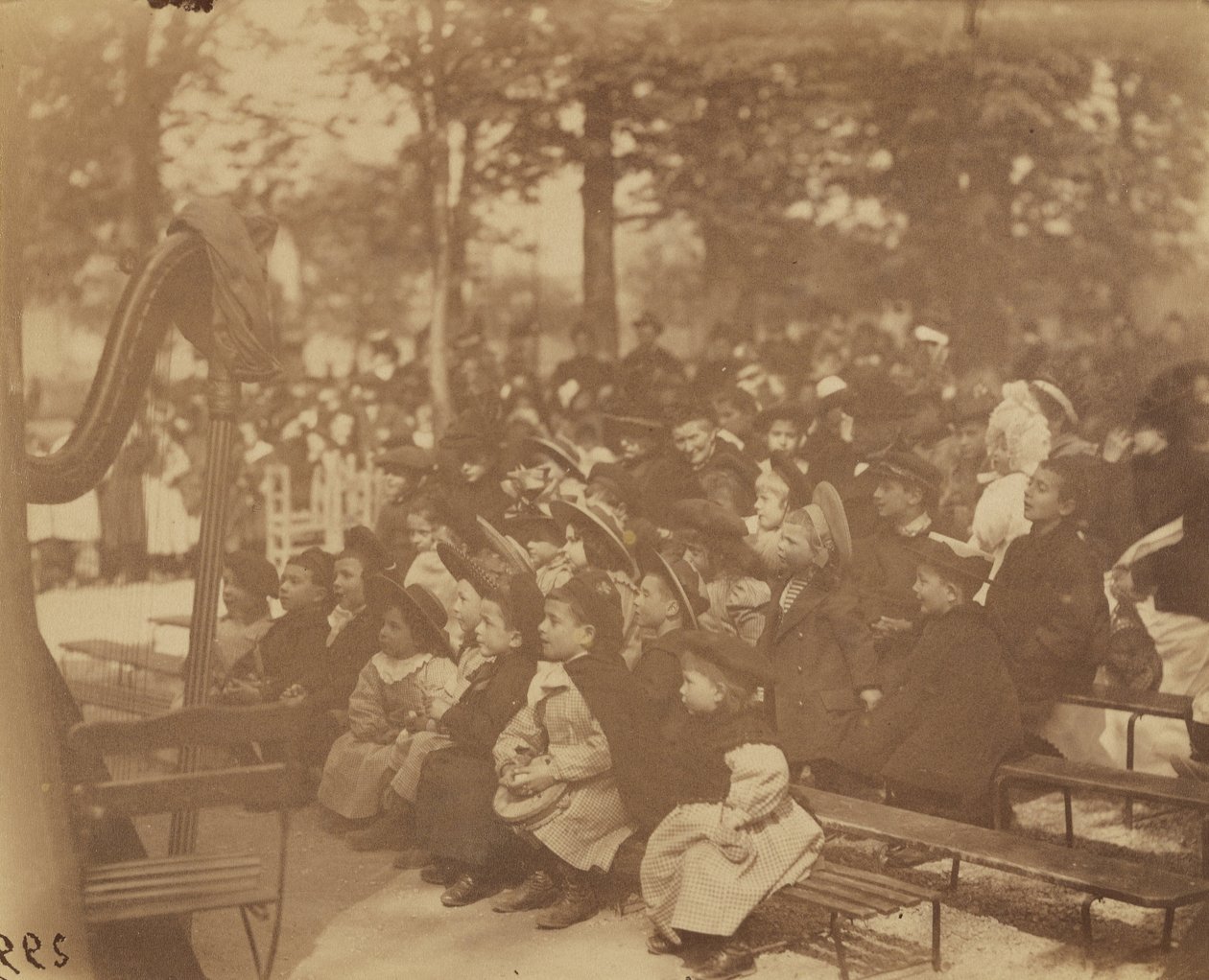 (Guignol, Jardin du Luxembourg) - Eugène Atget