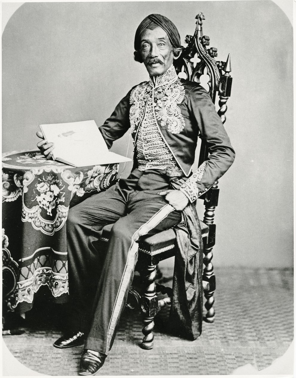 Portrait de Raden Saleh, 1872 - European Photographer