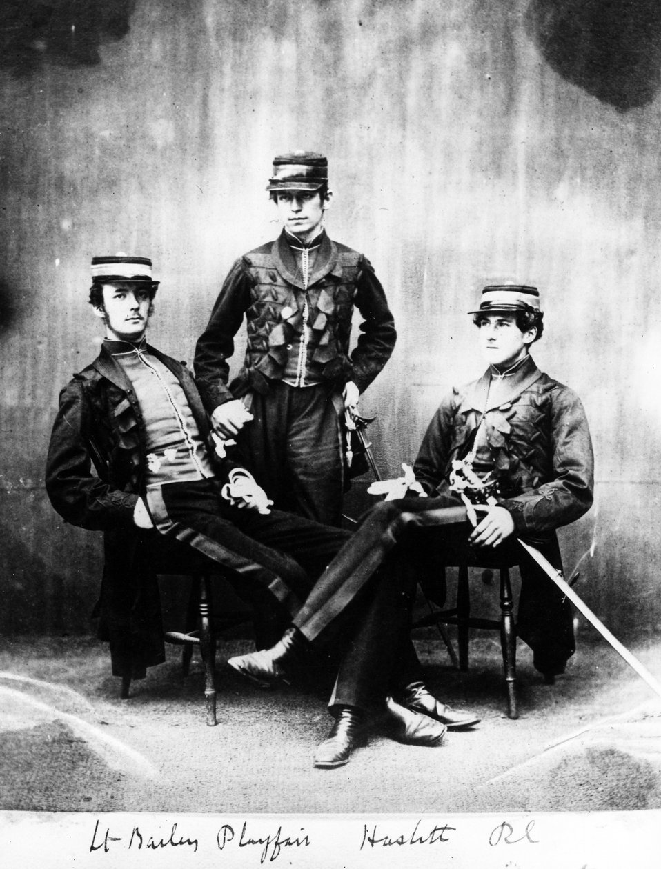 Lieutenants Bailey, Playfair et Haslitt, vers 1860 - European Photographer