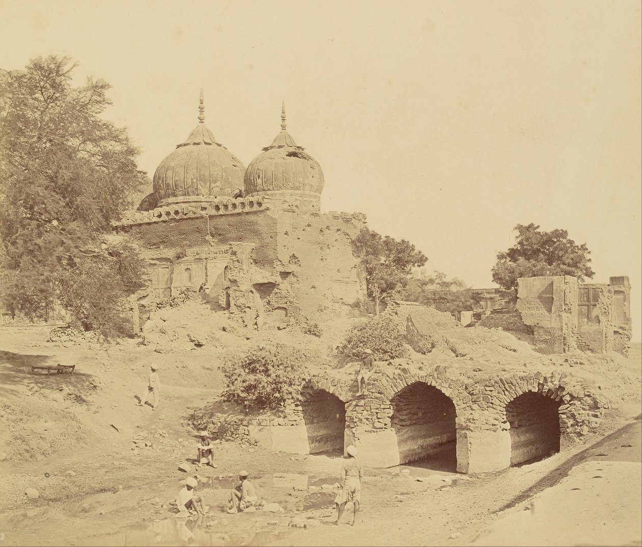 Mosquée près de la batterie de la douane - Felice Beato