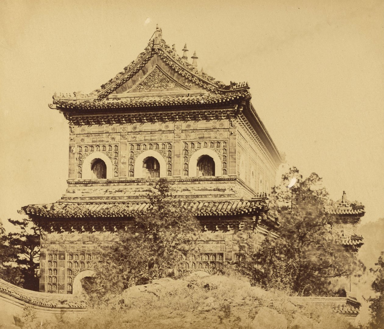 Le grand palais impérial de porcelaine (Yuan Ming Yuan), Pékin, octobre 1860 - Felice Beato
