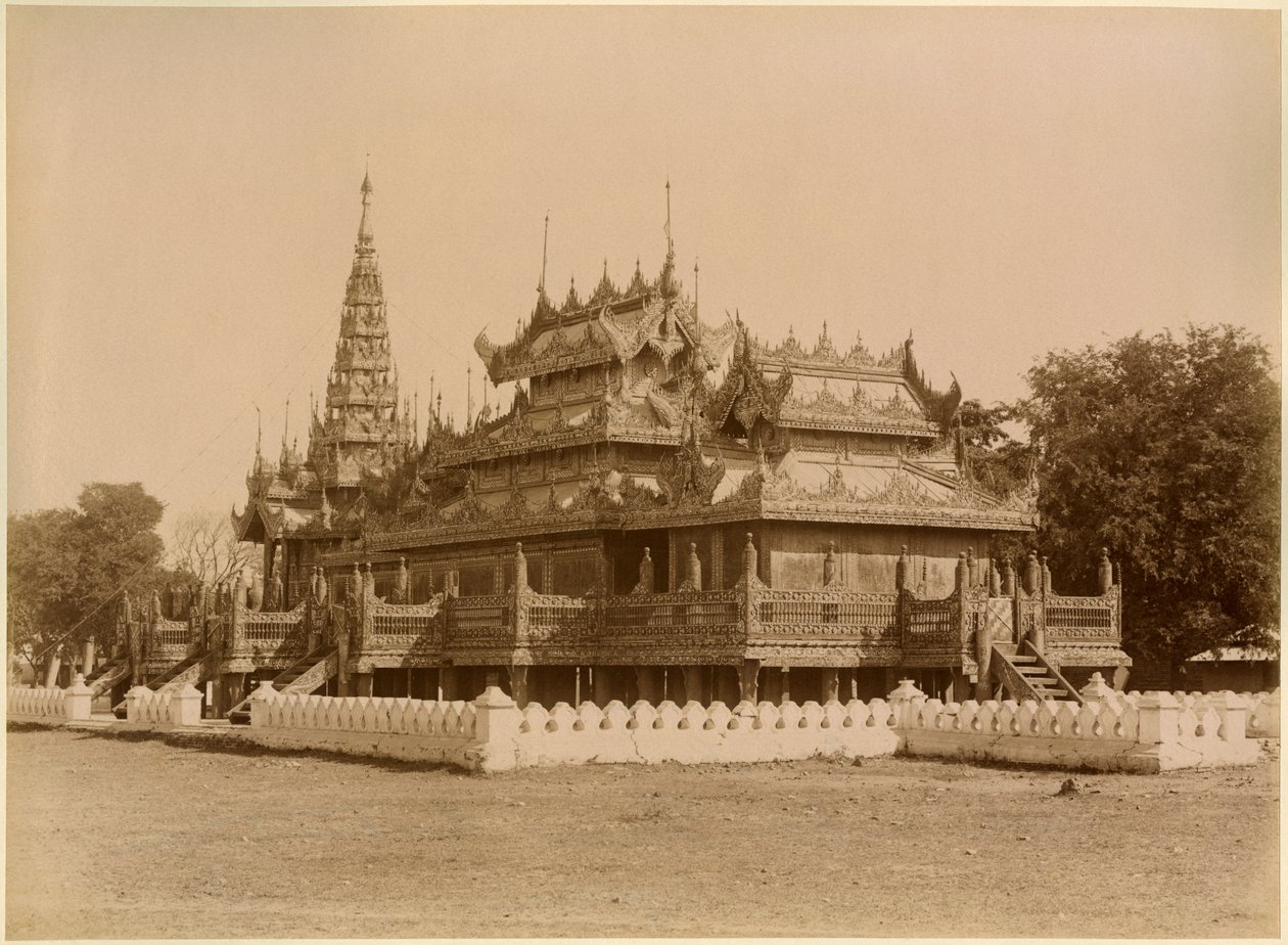 Le Nan-U Human-Se, Shwe-Kyaung dans le palais de Mandalay, Birmanie, fin du XIXe siècle - Felice Beato
