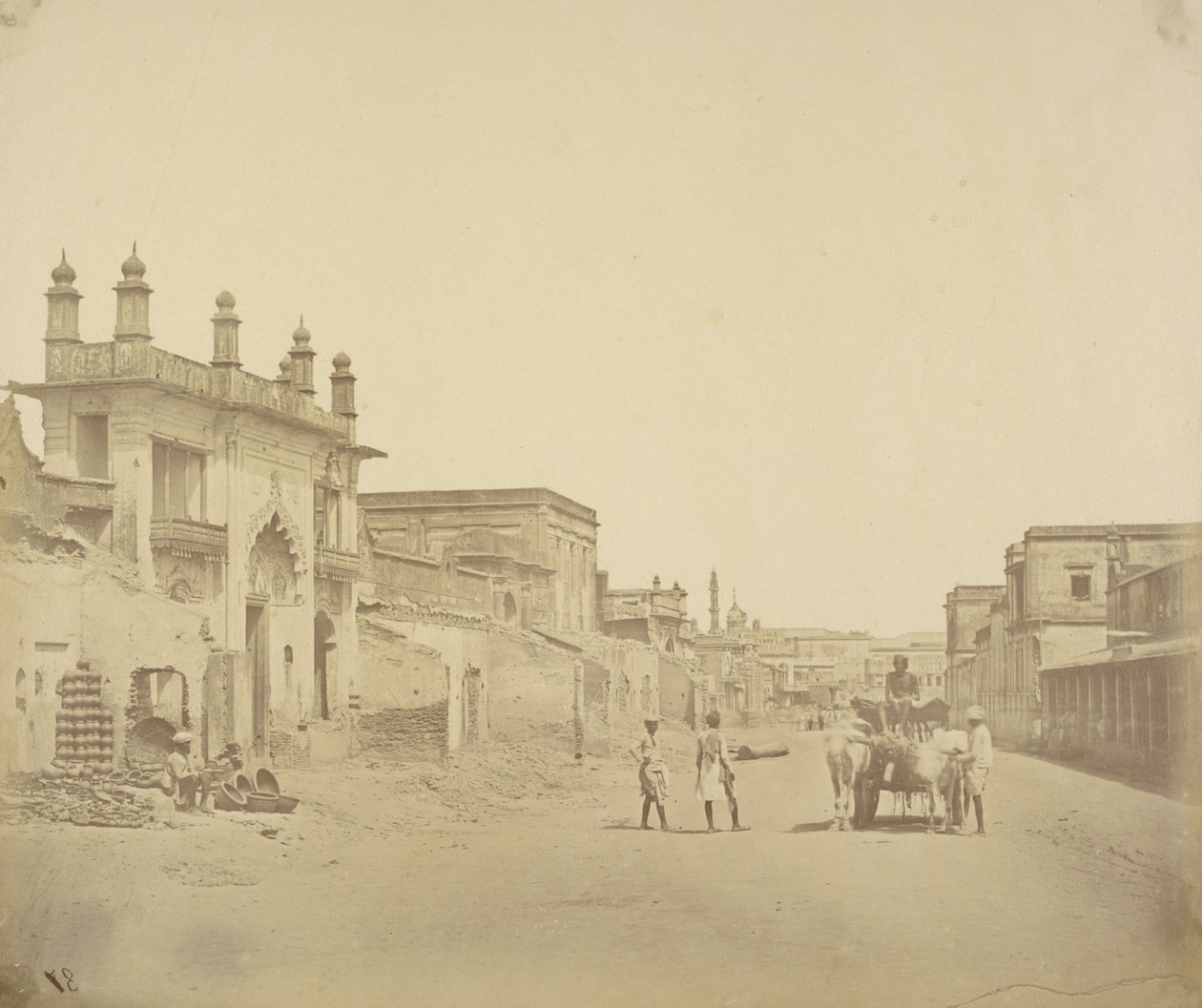 [La route par laquelle le général Henry Havelock est entré dans la résidence, Lucknow] - Felice Beato