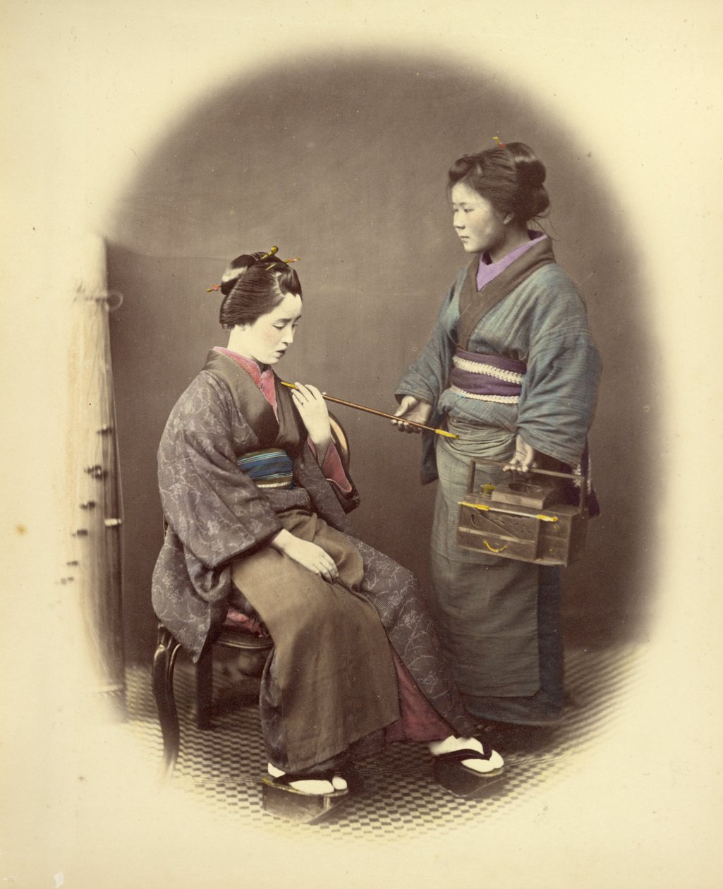 Jeune femme à la pipe - Felice Beato