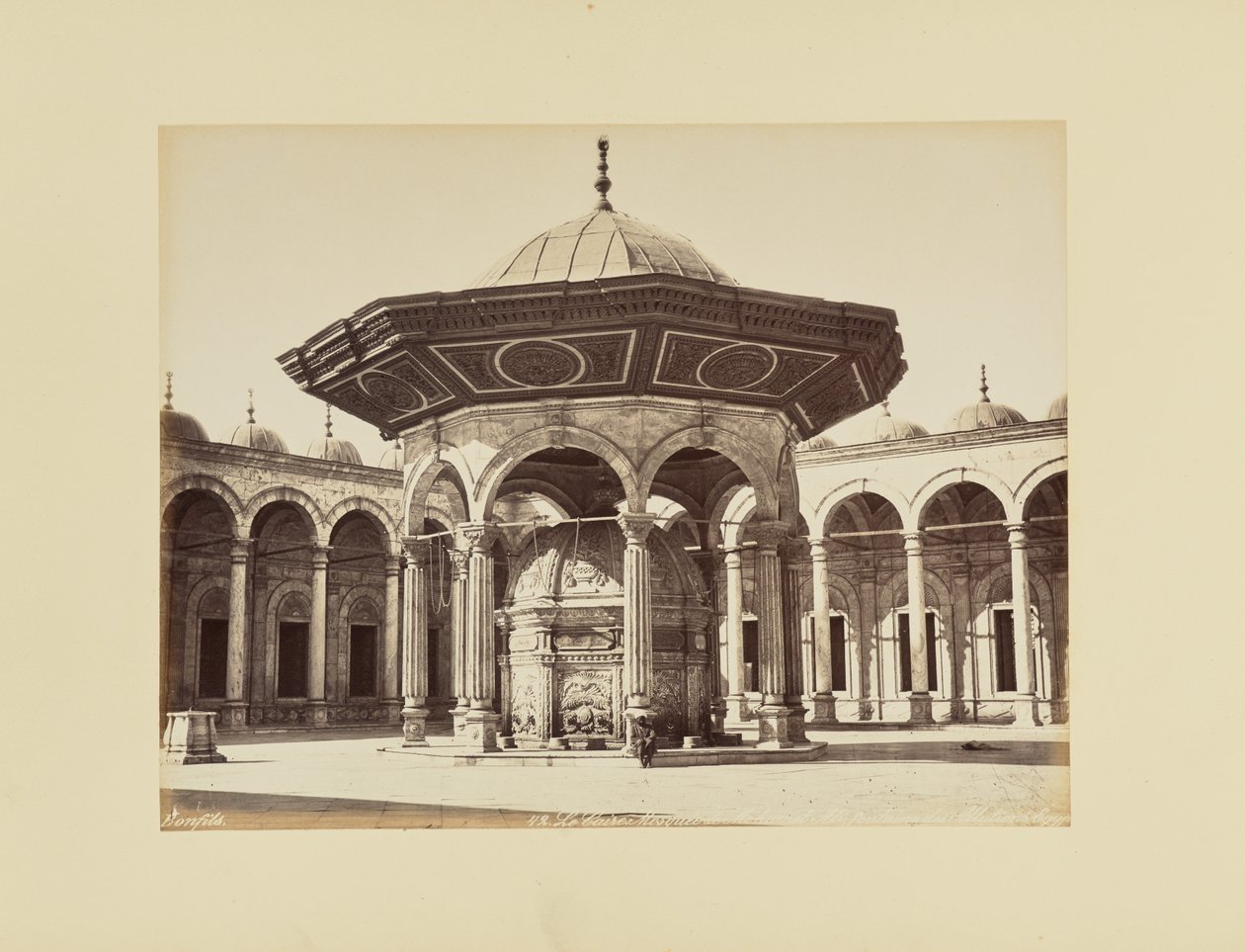 Le Caire. Mosquée de Mohamet Ali, fontaine des Ablutions [sic], Égypt - Félix Bonfils
