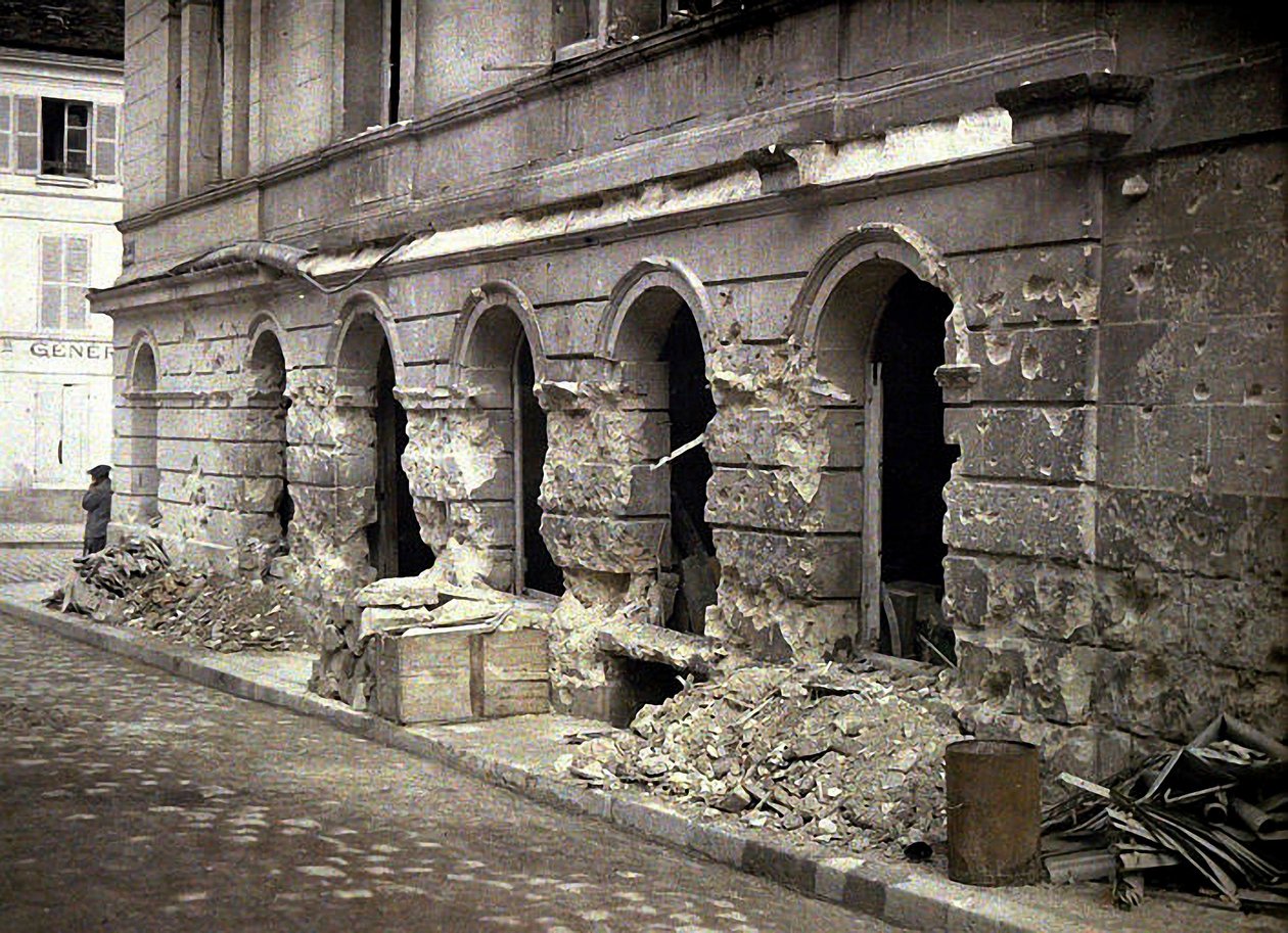 Soissons, après le bombardement du 5 juillet, Aisne, France, 1917 - Fernand Cuville