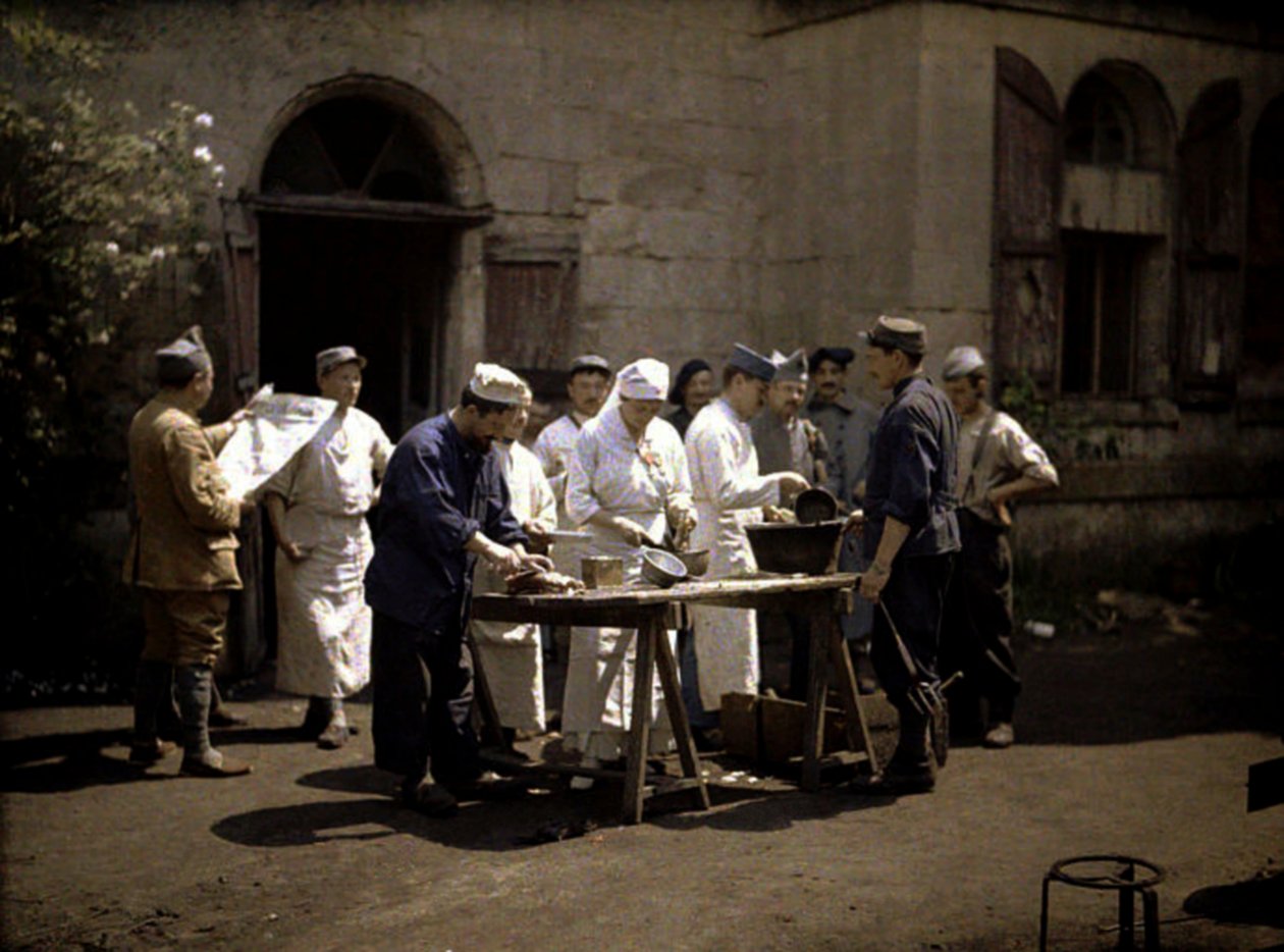 Soldats au Château Vauxbuin, utilisé par l