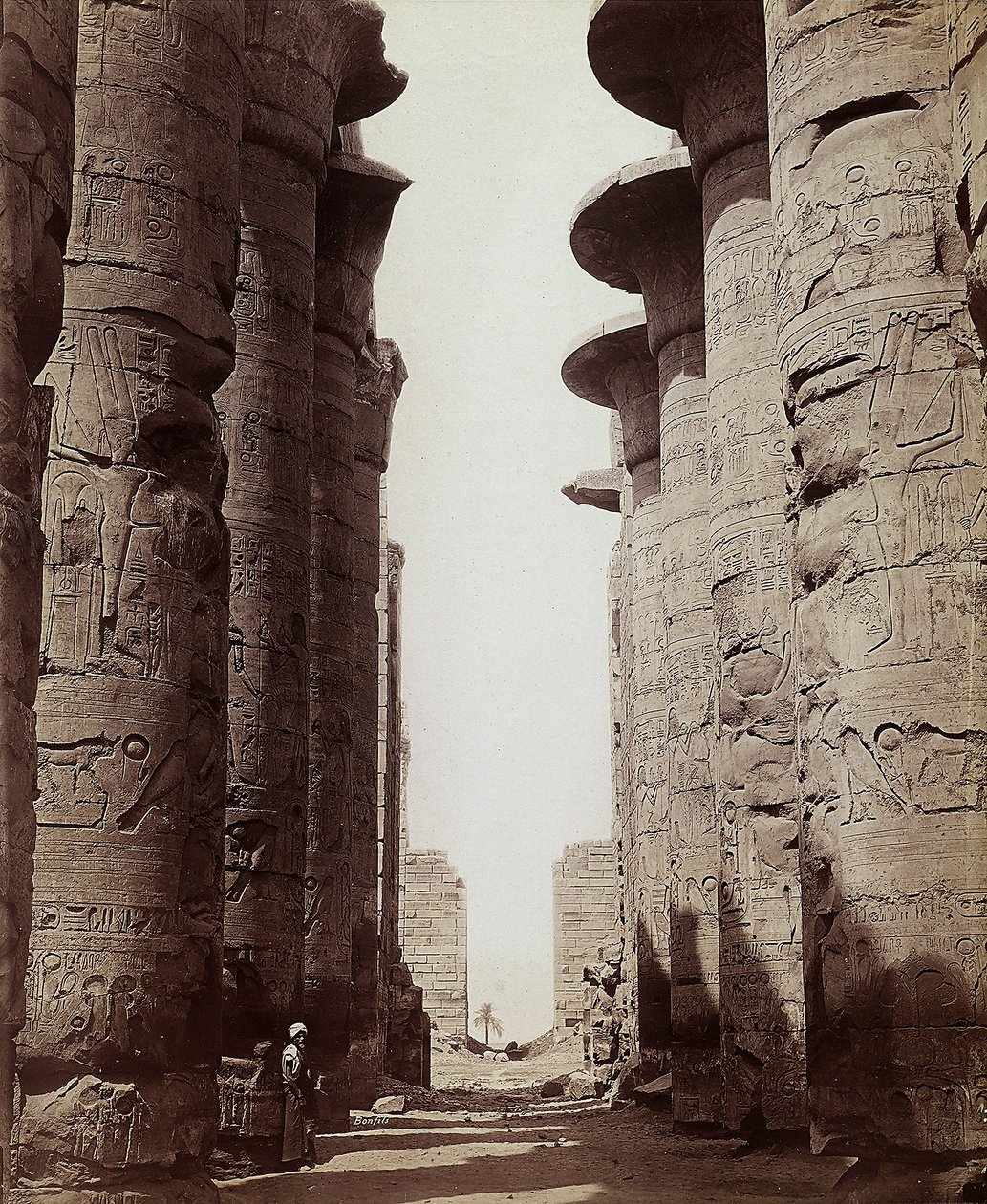 Colonnes de la salle hypostyle du Grand Temple d