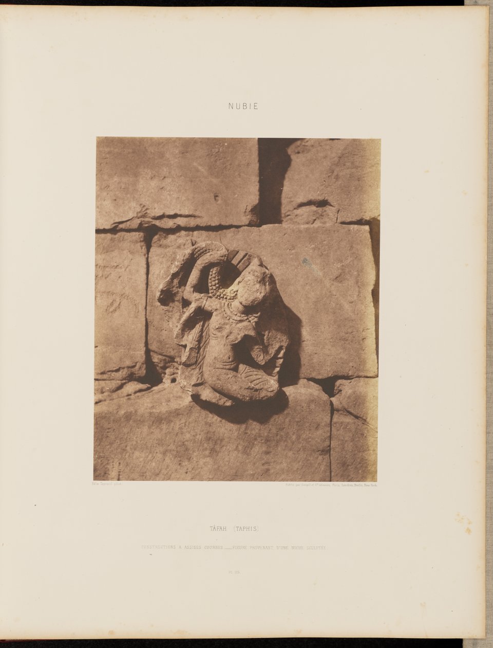 Tâfah (Taphis). Constructions a Assises Courbes - Figure Provenant d