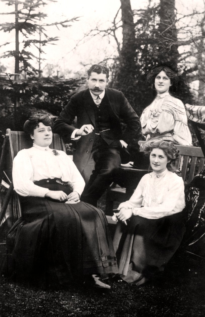 Zena 1887-1975 et Phyllis Dare 1890-1975, actrices anglaises, avec leurs parents, 1906 - Foulsham and Banfield