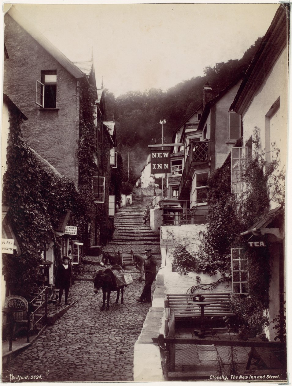 Clovelly, The New Inn et Street - Francis Bedford