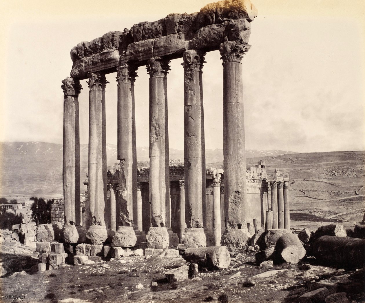 Ruines du temple du Soleil et du temple de Jupiter, Baalbek - Francis Bedford