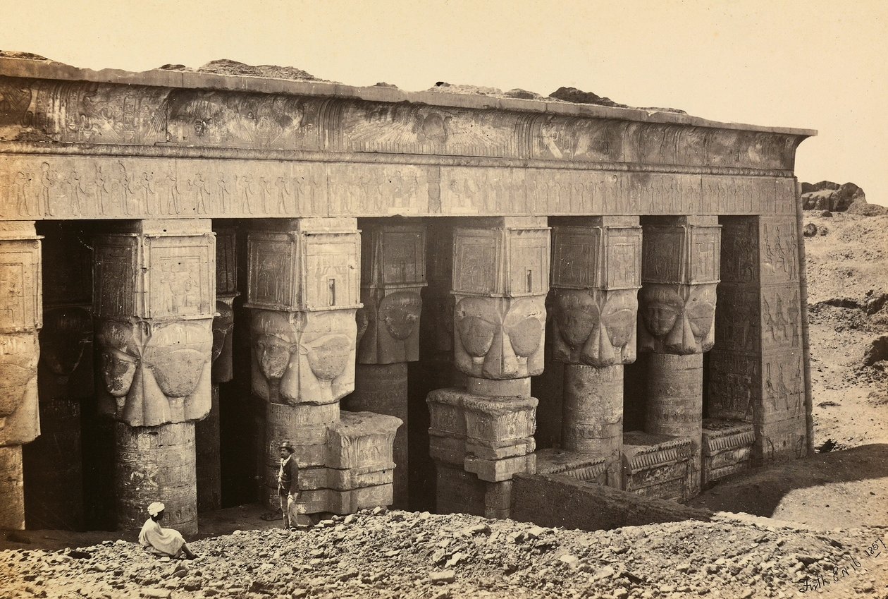 "Égypte et Palestine" : façade du pronaos du temple de l