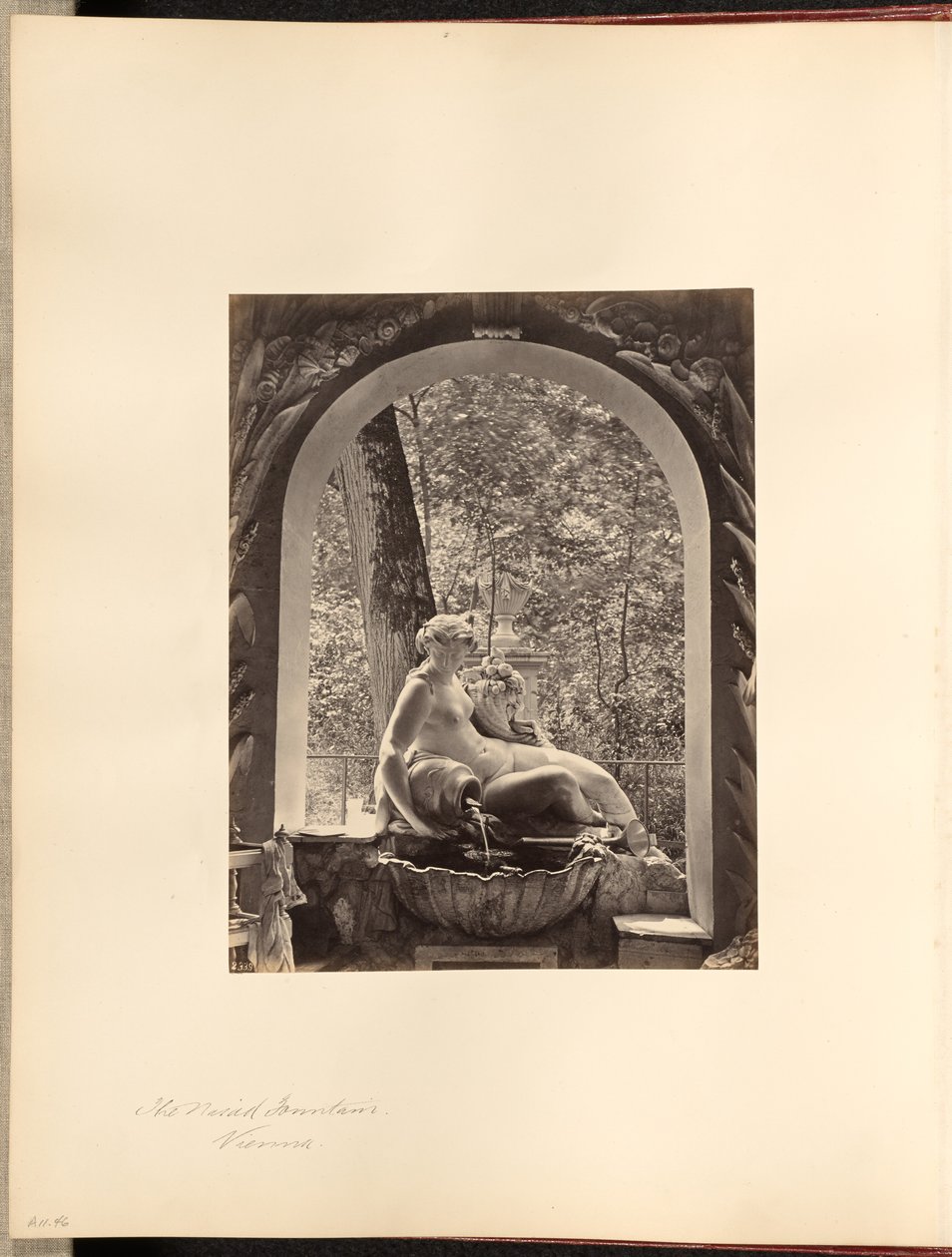 La fontaine de la Naïade, Vienne - Francis Frith