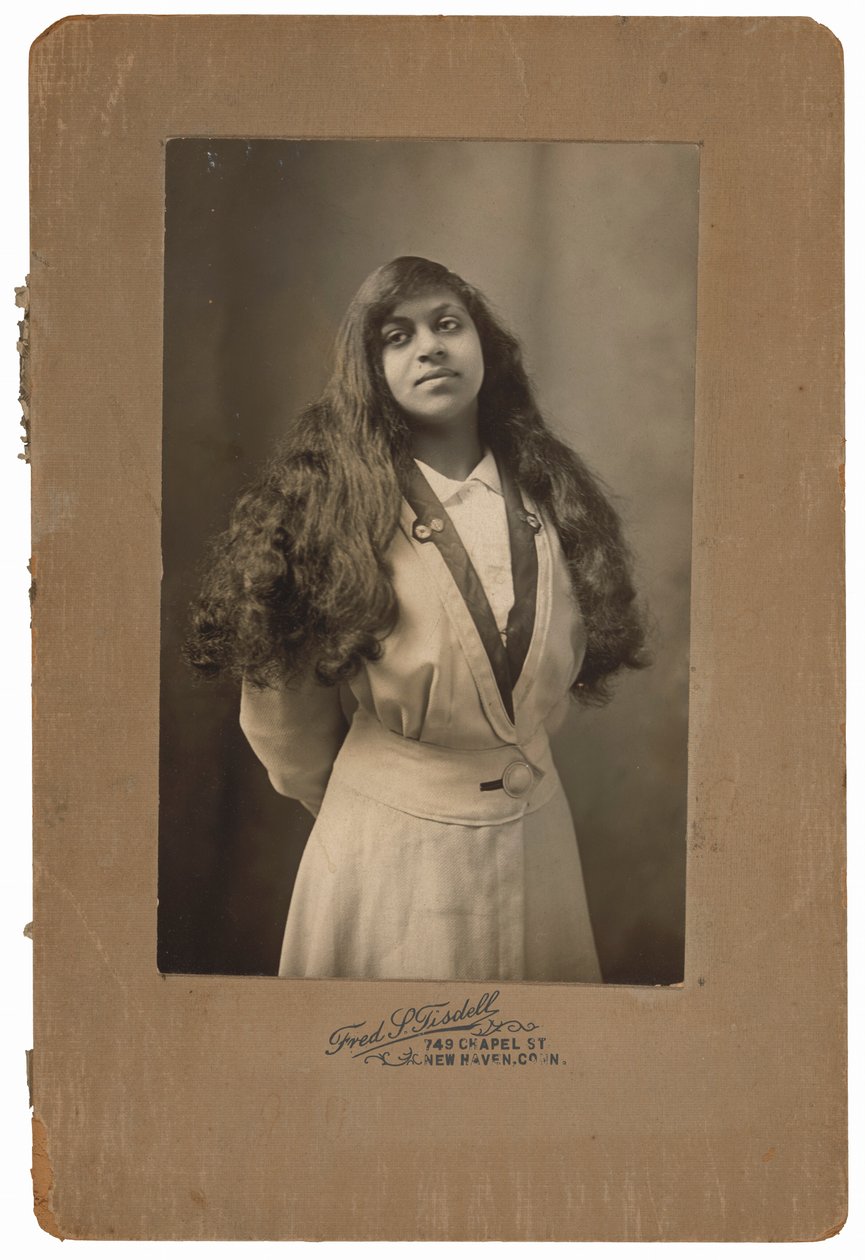 Portrait de femme, c. 1910 (photo) - Fred S. Tisdell