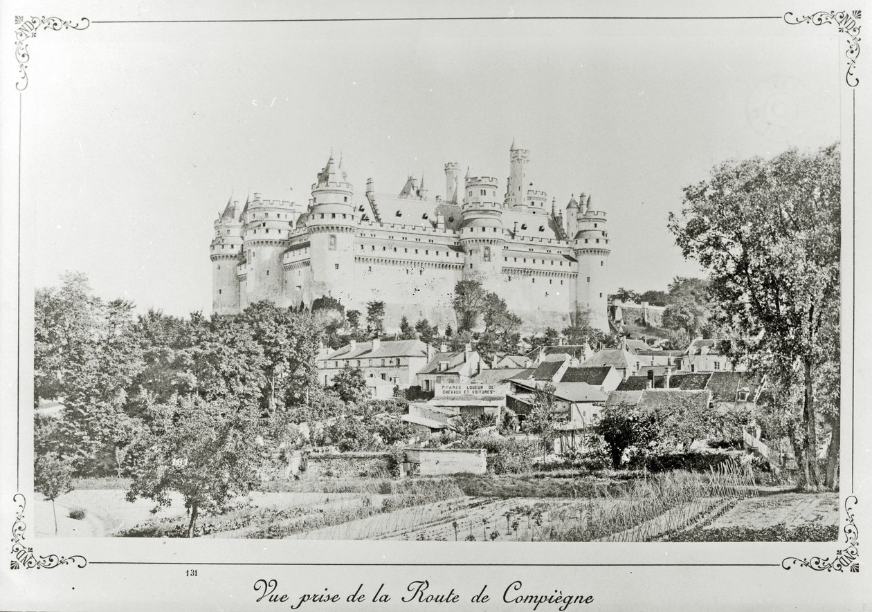 Château de Pierrefonds après la restauration par Viollet-le-Duc - French Photographer