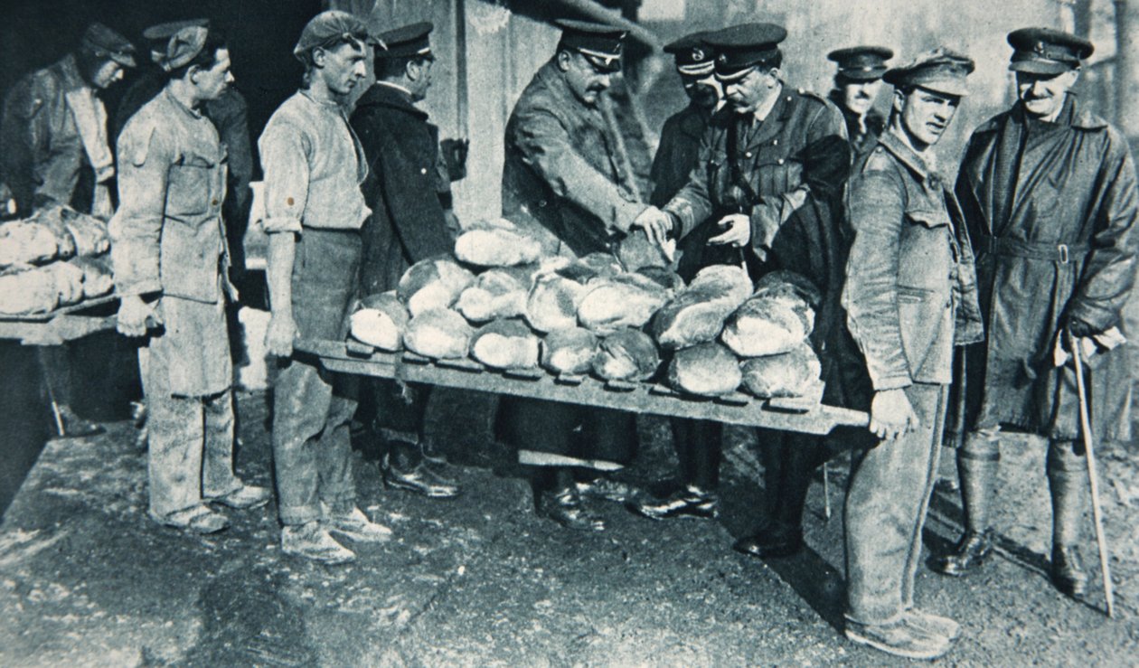 Inspection du pain dans une boulangerie en France, illustration de The Illustrated War News, janvier 1917 - French Photographer
