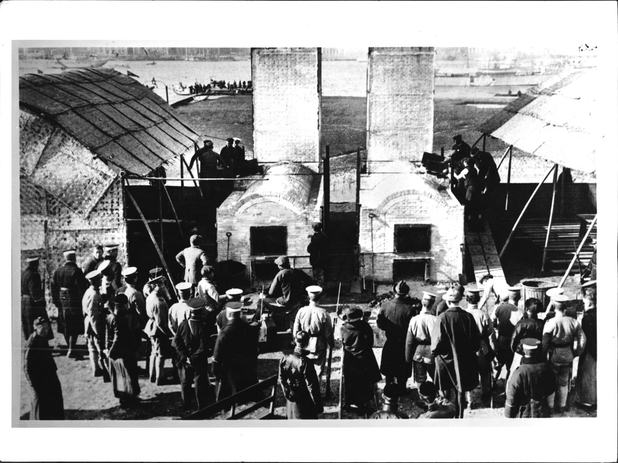 Fours à opium - French Photographer