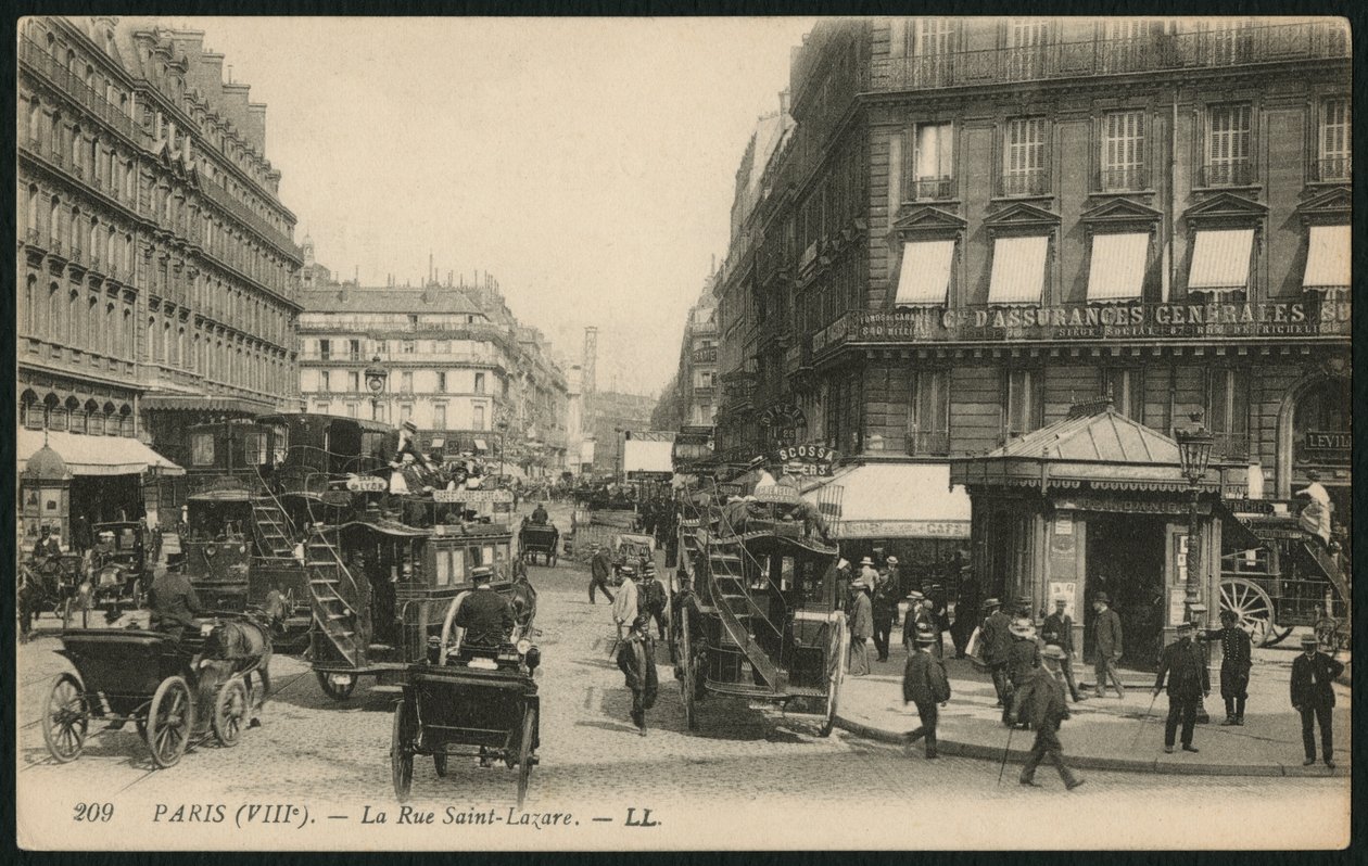 Carte postale représentant la rue Saint-Lazare à Paris, vers 1900 - French Photographer