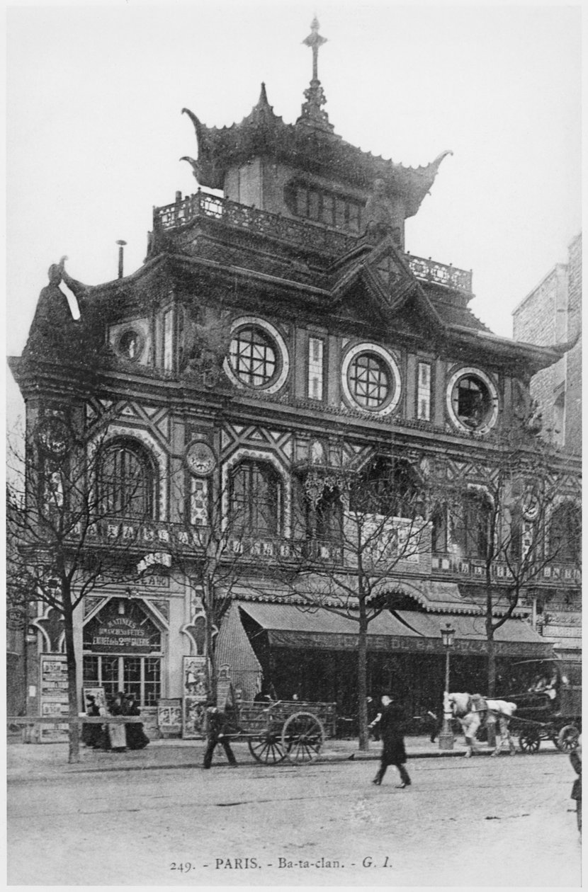 Carte postale représentant le Café-concert Ba-ta-clan, plus tard orthographié Bataclan, 50 Boulevard Voltaire, Paris, vers 1900 - French Photographer