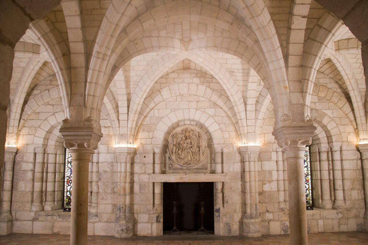 Salle Capitulaire, Prieuré Bénédictin de Saint-Jean, 1150-90 - French School