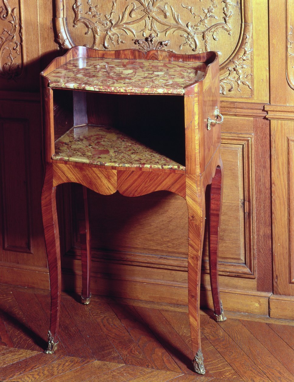 Table-de-meret par M.Criaerd, 1755 - French School