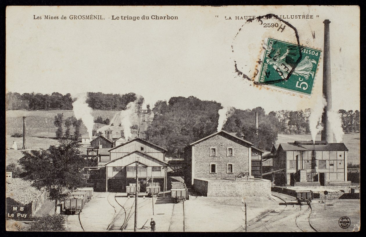 Carte postale représentant les mines de Grosmenil, triage du charbon, Haute-Loire, vers 1900 - French Photographer