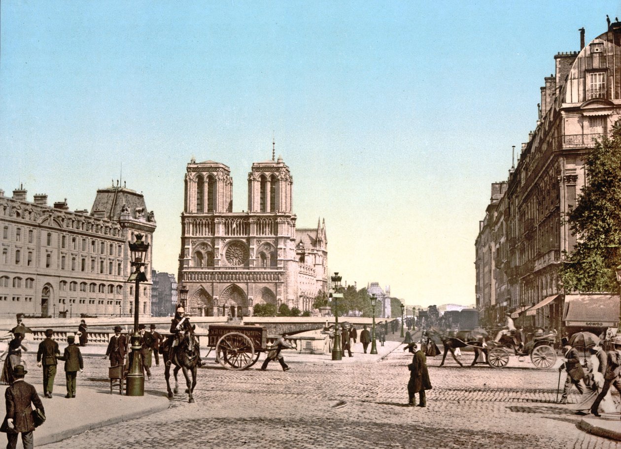 Façade ouest de Notre-Dame et pont Saint-Michel, Paris, pub. c.1900 - French Photographer