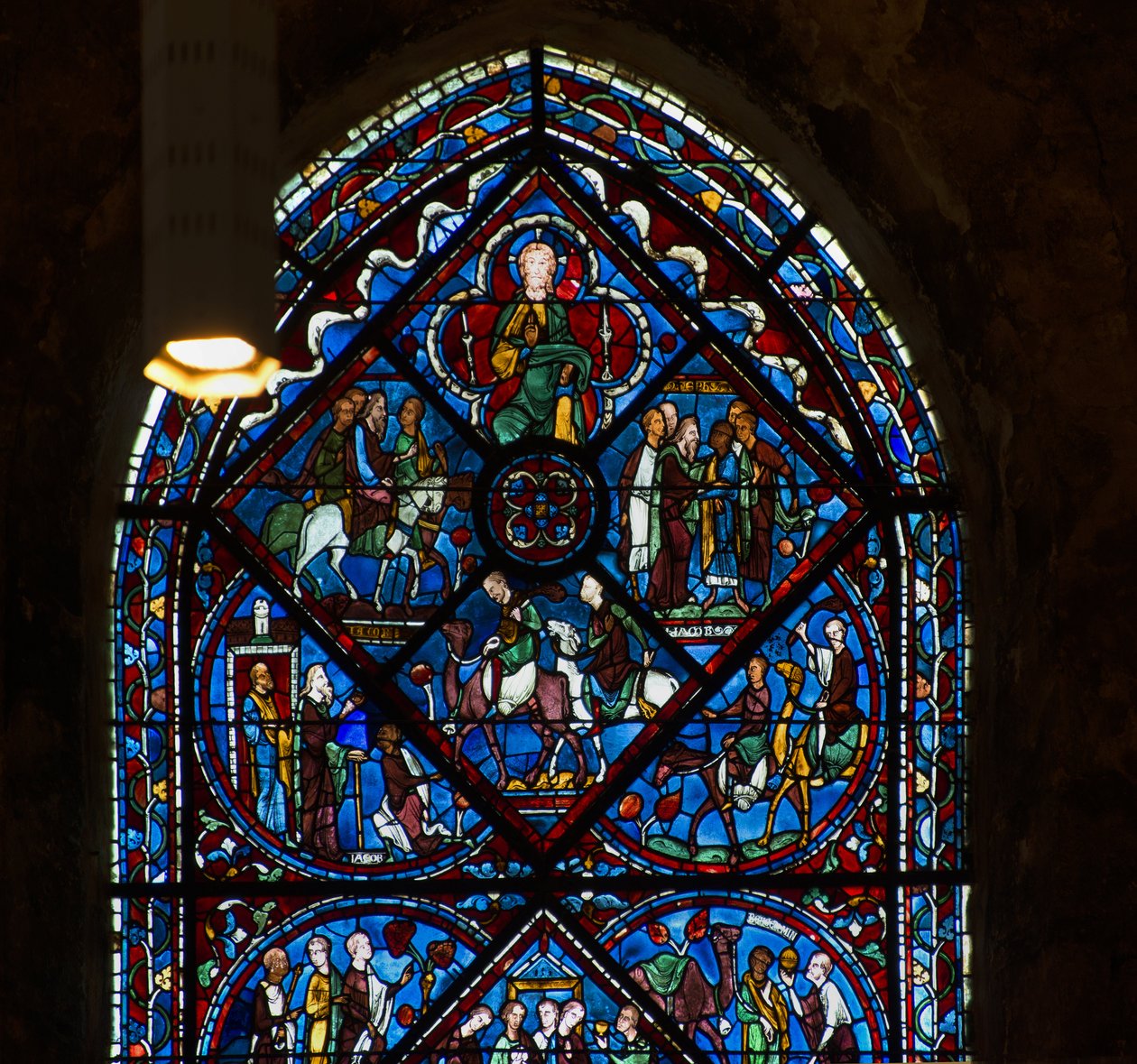 Cathédrale de Chartres, vitrail : la vie de Joseph, détail - French School