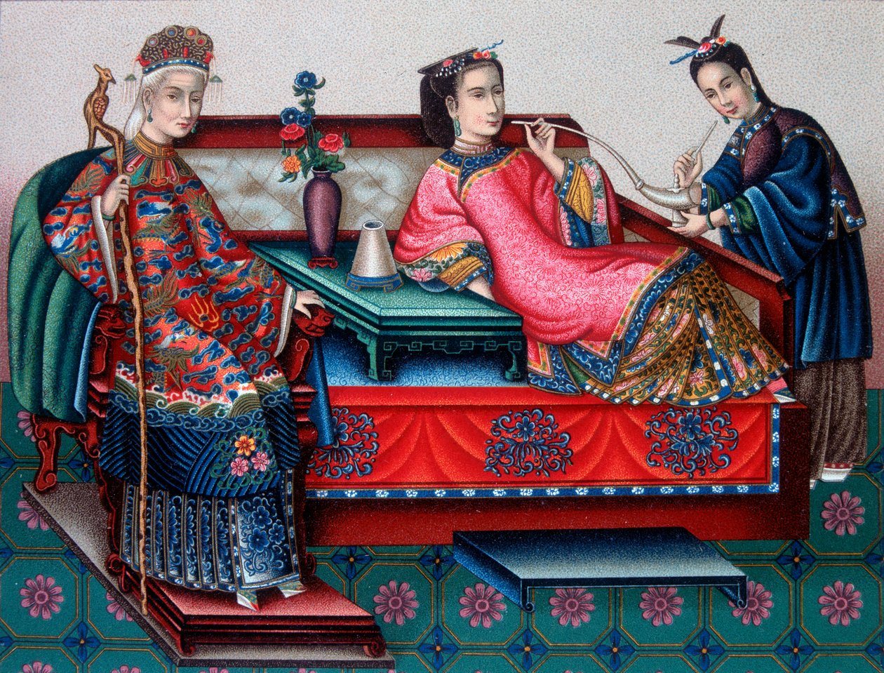 Femmes nobles chinoises fumant de l