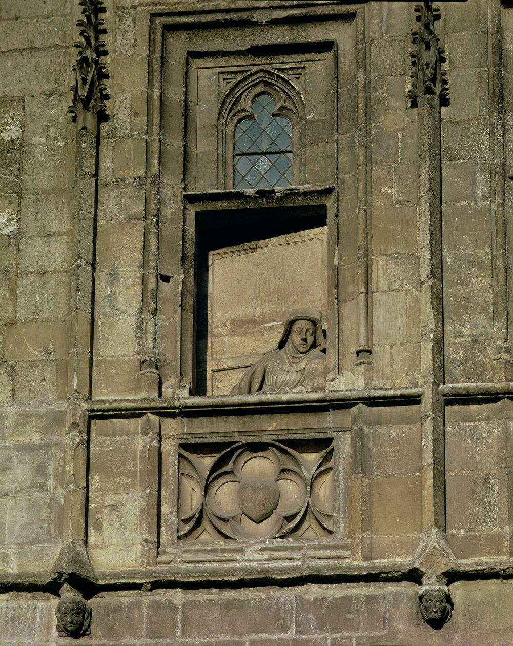 Fenêtre factice dans la façade d