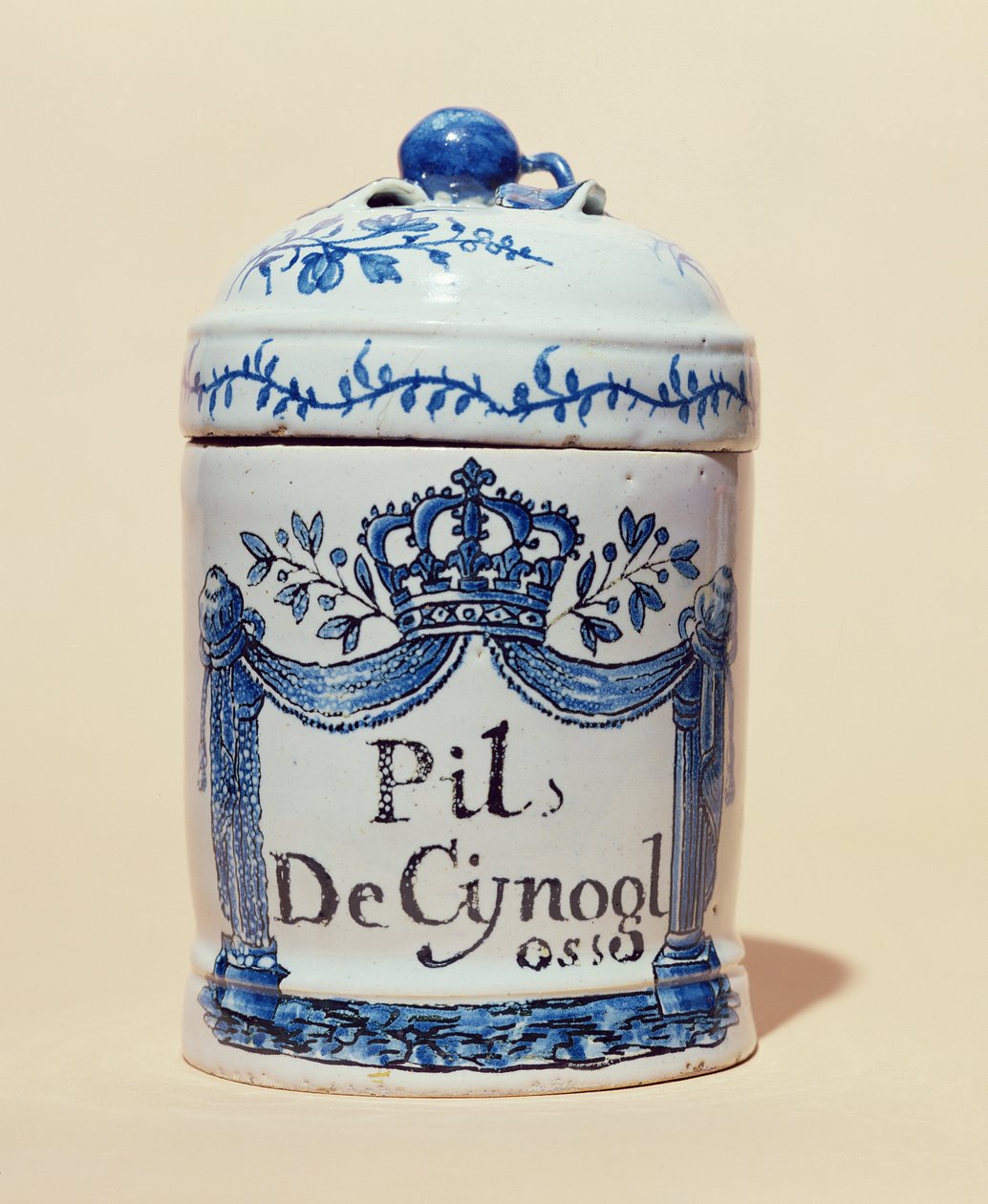 Pot pharmaceutique pour tablettes de cynoglosse, vers 1700 - French School