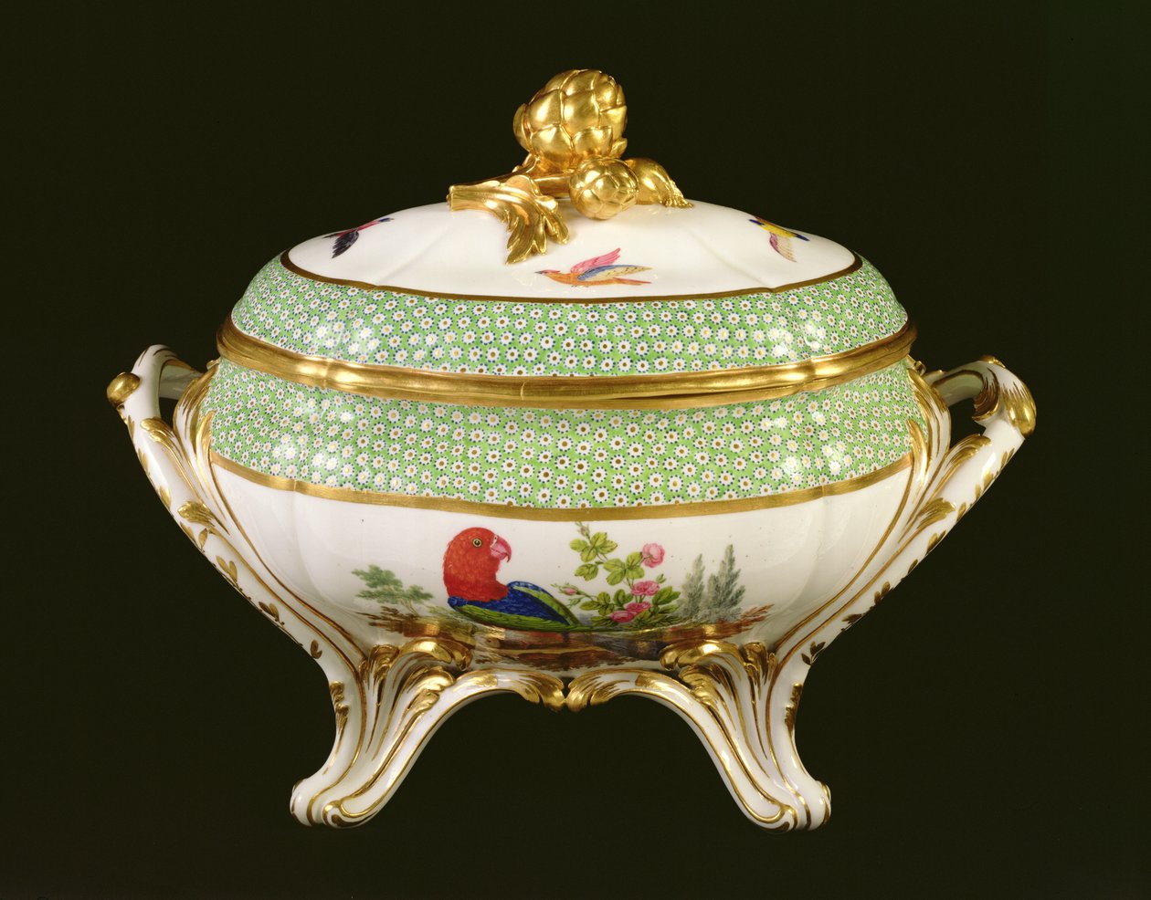Soupière de Sèvres du service Eden, marque du peintre Pierre-Joseph Rosset, 1788 - French School