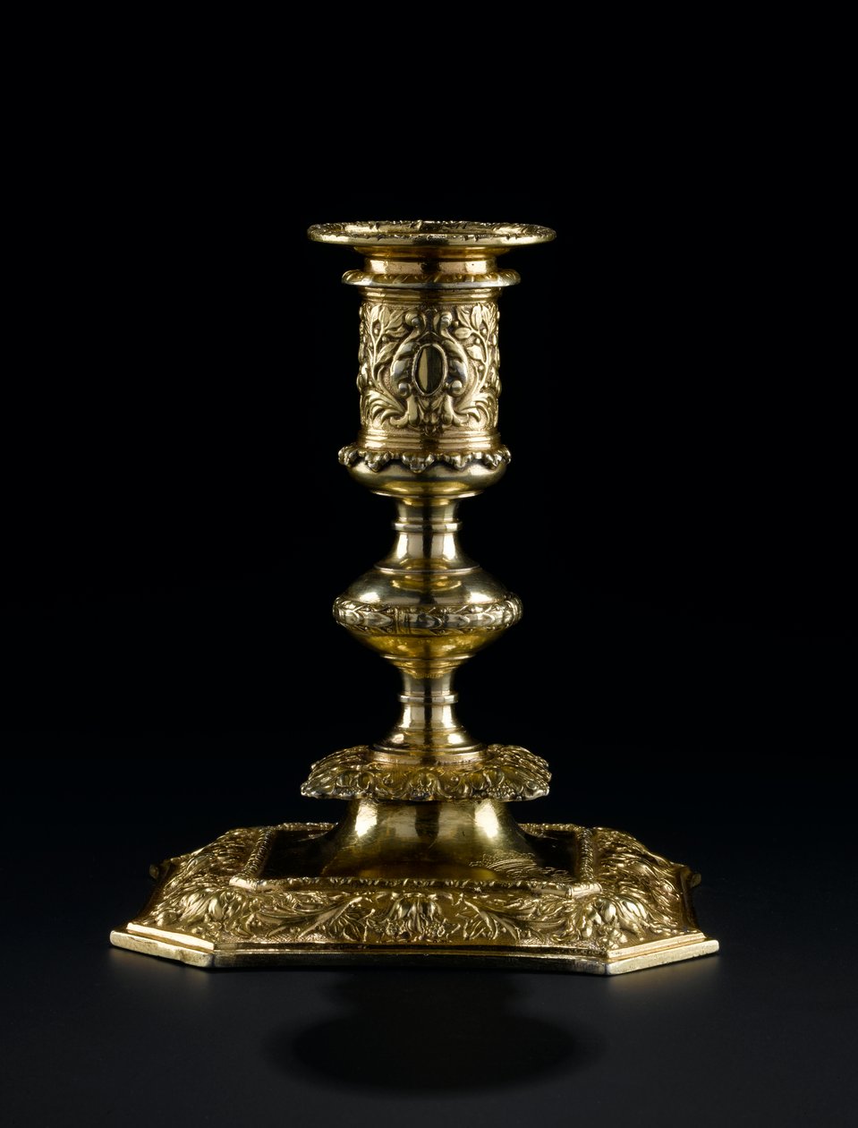 Chandelier en vermeil avec buse amovible, du service de toilette Lennoxlove, appartenant à Frances Teresa Stewart, duchesse de Richmond et Lennox : Français, Paris, par Pierre Masse, 1661 - 1662 - French School