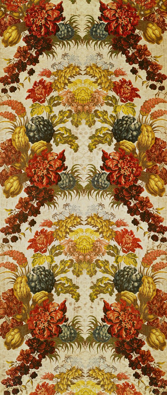 Textile avec un motif floral répétitif, atelier de Lyon, vers 1740 - French School