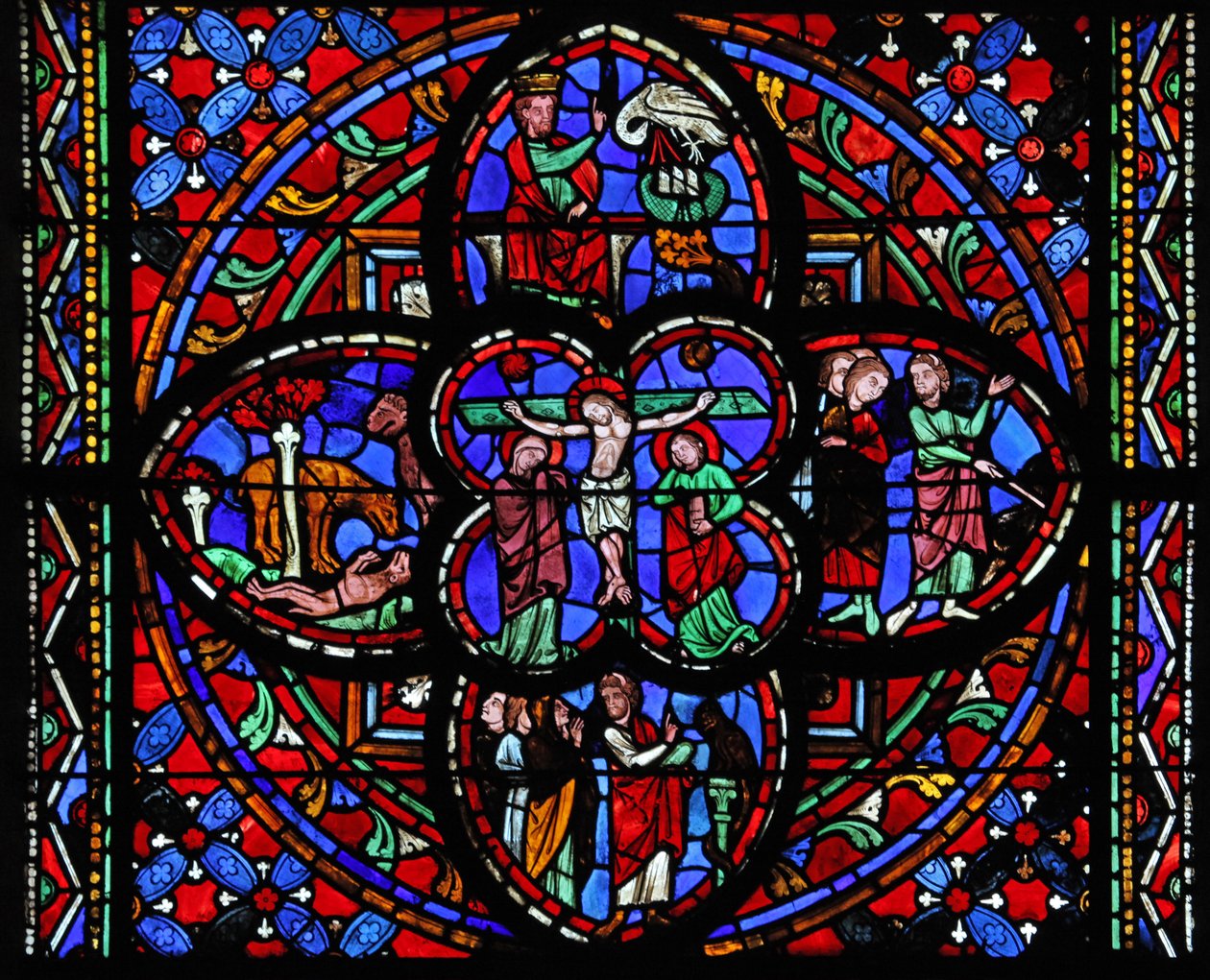 Fenêtre représentant la troisième section de la fenêtre w0 avec la Crucifixion : aussi Moïse frappant le rocher à Horeb ; le serpent d