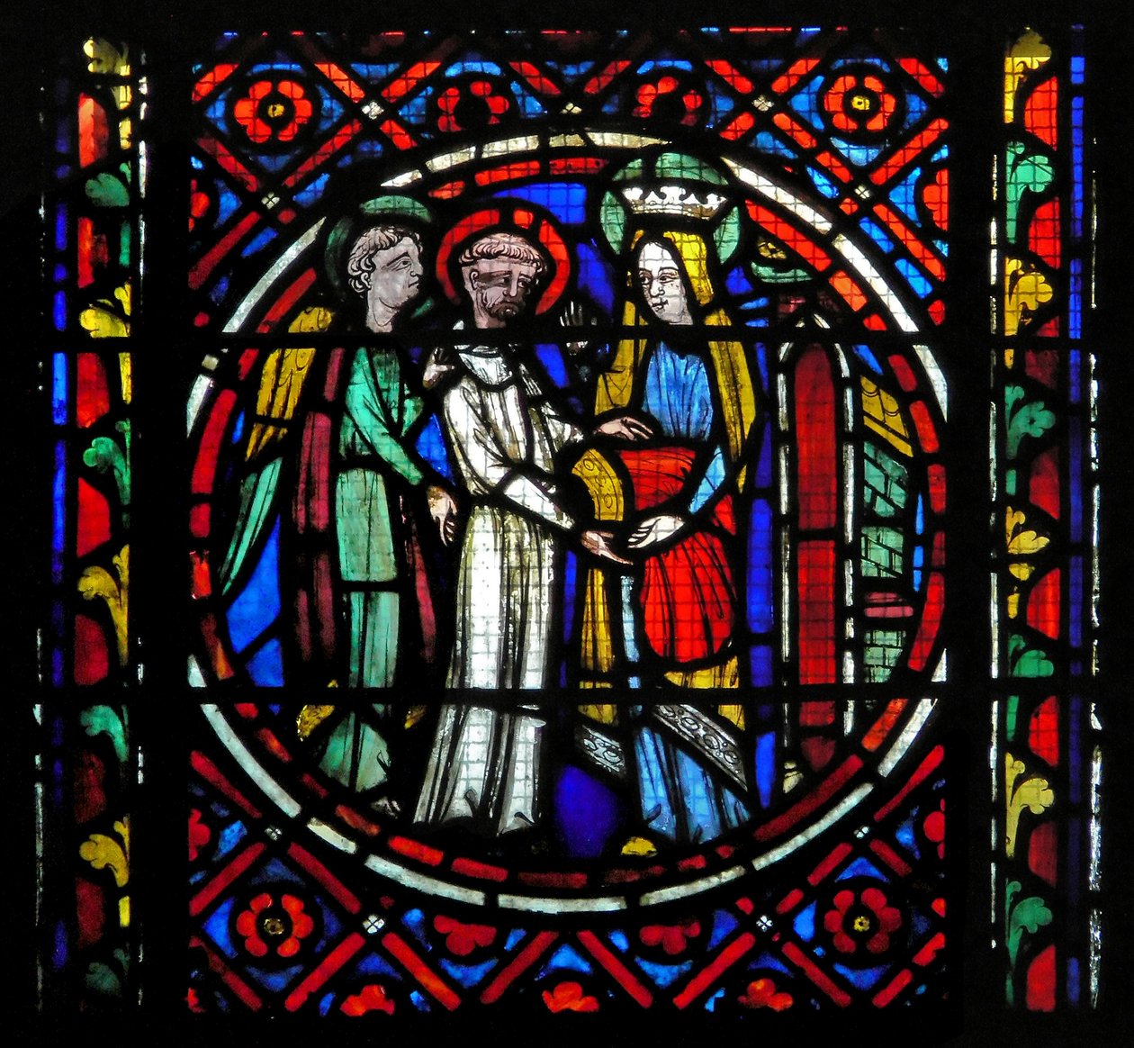Fenêtre s1-C un ange pousse Saint Bonnet ré-habillé vers la Vierge. Elle lui donne une chasuble rouge pour célébrer la messe pour elle - French School