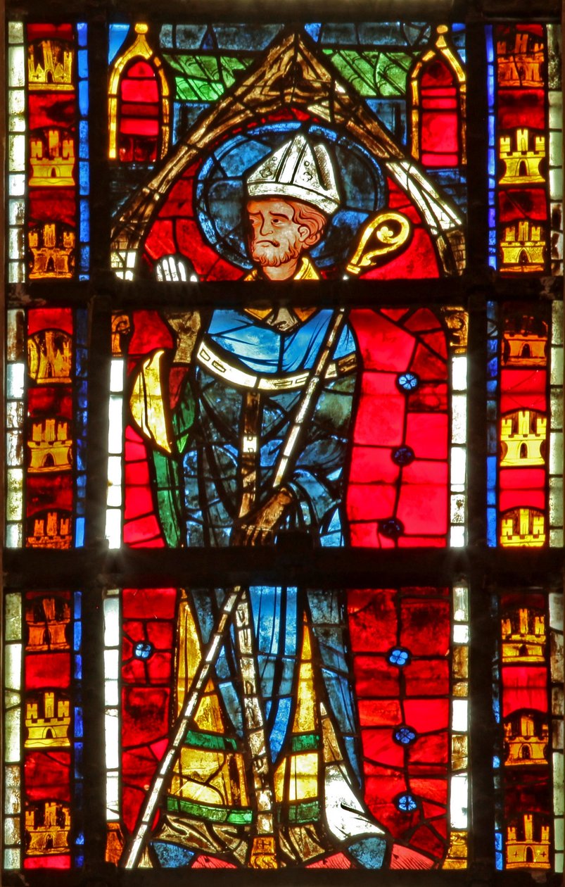 Vitrail w205 représentant un saint évêque - French School
