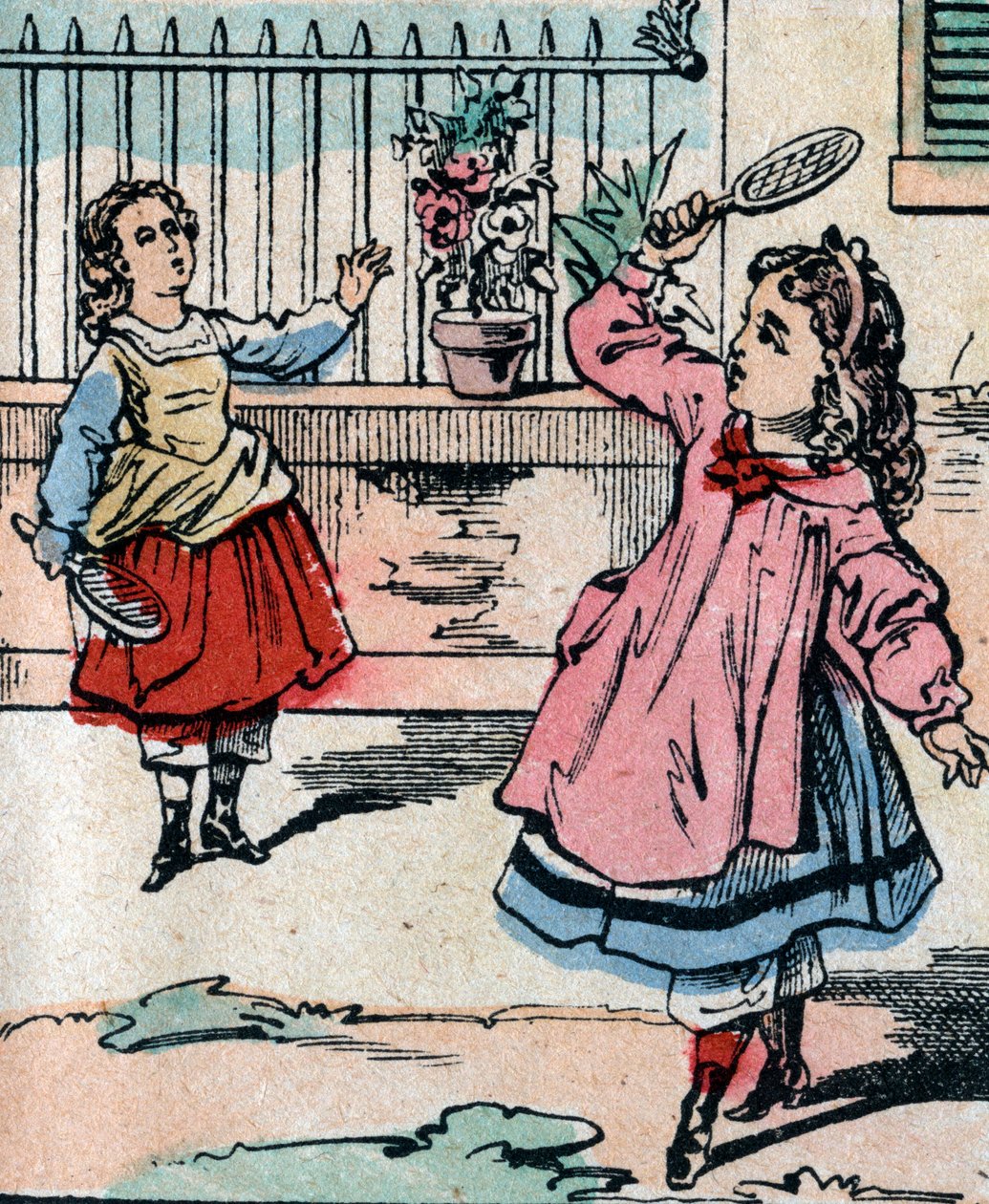 Jeunes filles jouant au volant, jeu ancien similaire au badminton - Image d