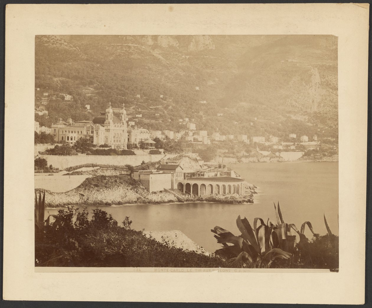 Monte Carlo, le tir aux pigeons - G. J.