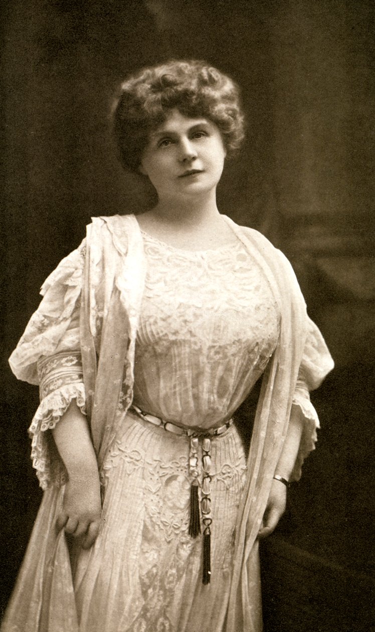 Marie Corelli, romancière britannique, 1909 - Gabell