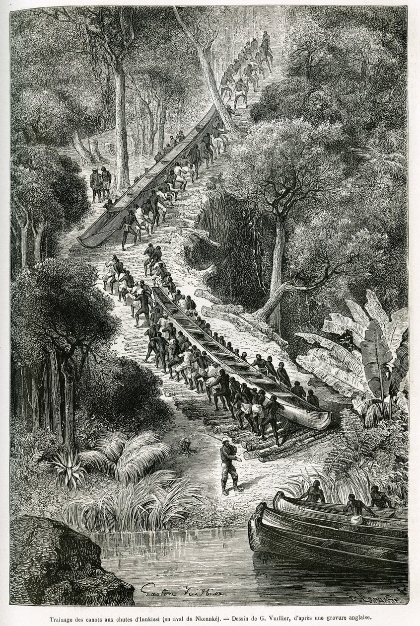 Traînant des canoës aux chutes d