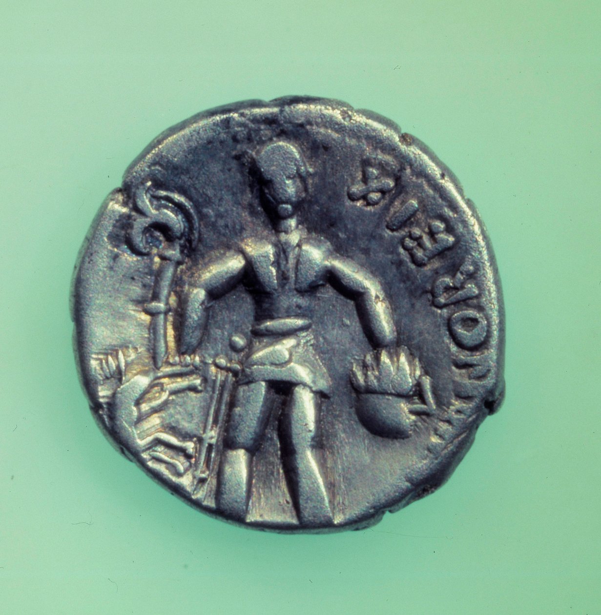 Civilisation gauloise : pièce des Éduens représentant un guerrier - Gaulish Gaulish