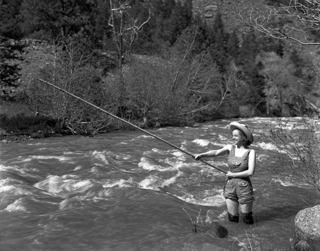 Fille pêchant, vers 1935 - George Lytle Beam
