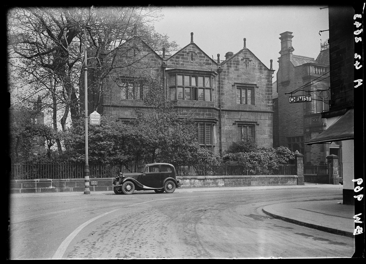 Manor Club, Manor Square, Otley, Leeds, 1942 - George Bernard Wood