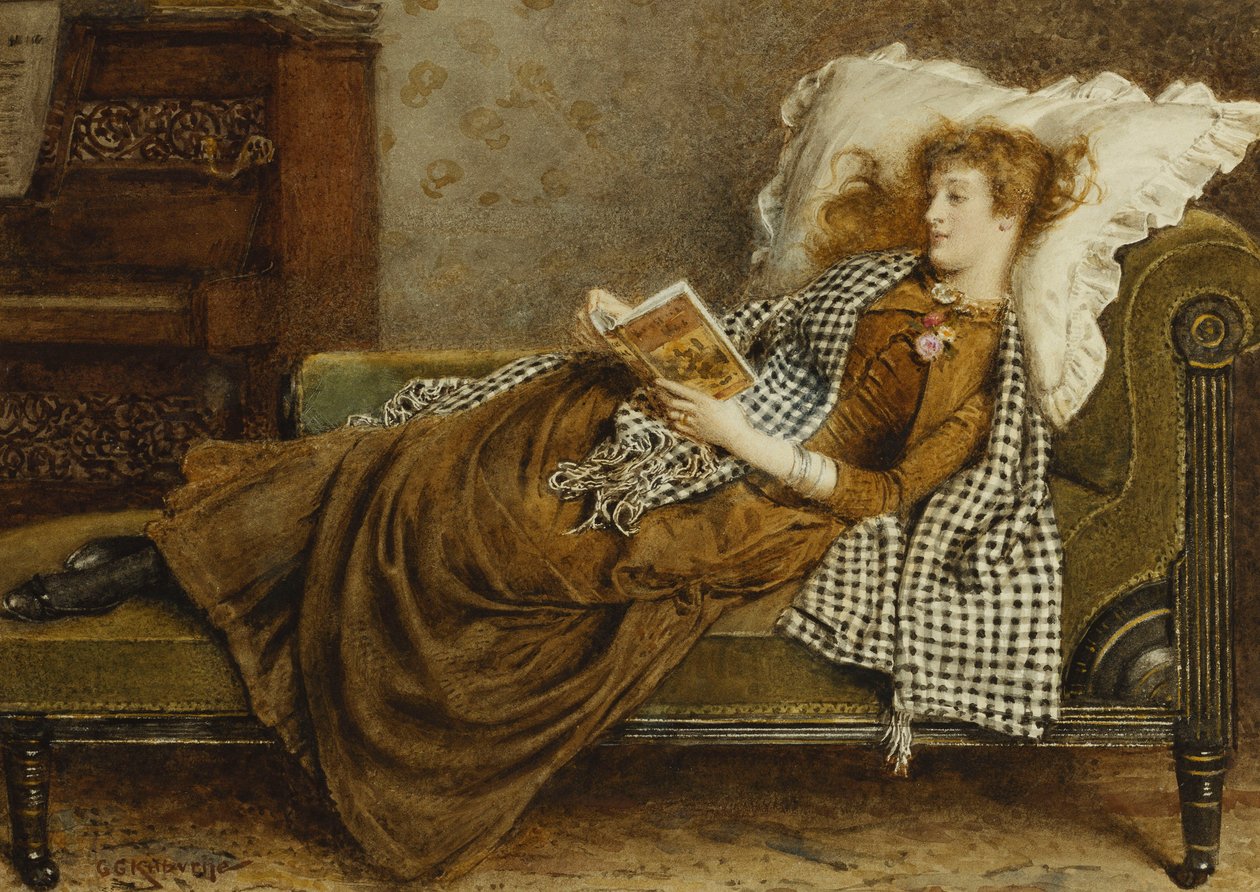 Une jeune femme lisant à l