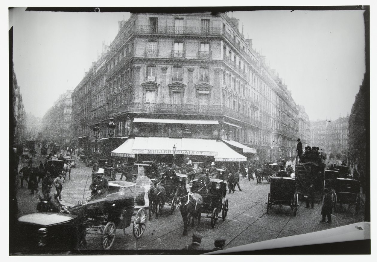 Vue de rue à un carrefour animé à Paris - George Hendrik Breitner