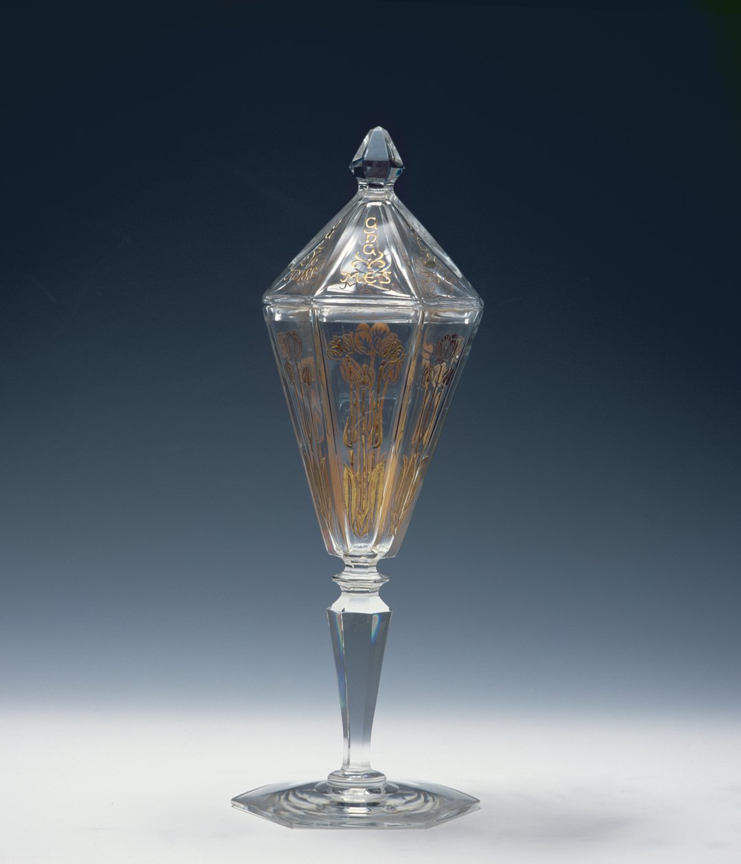 Coupe et couvercle en verre, 1898 - George Heywood Maunoir Sumner