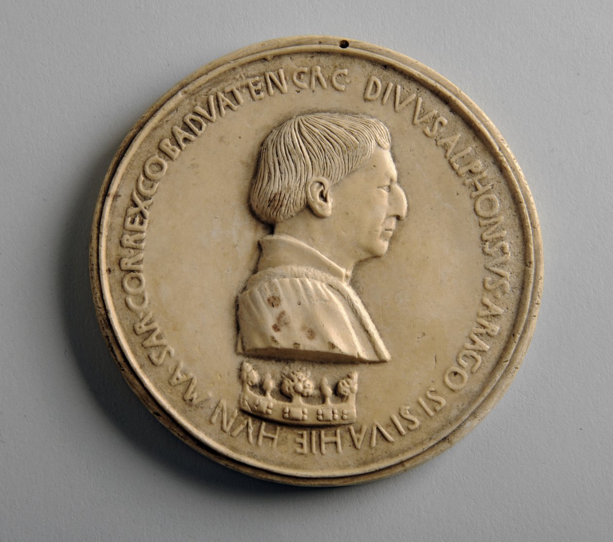 Médaillon en plâtre - George James Frampton